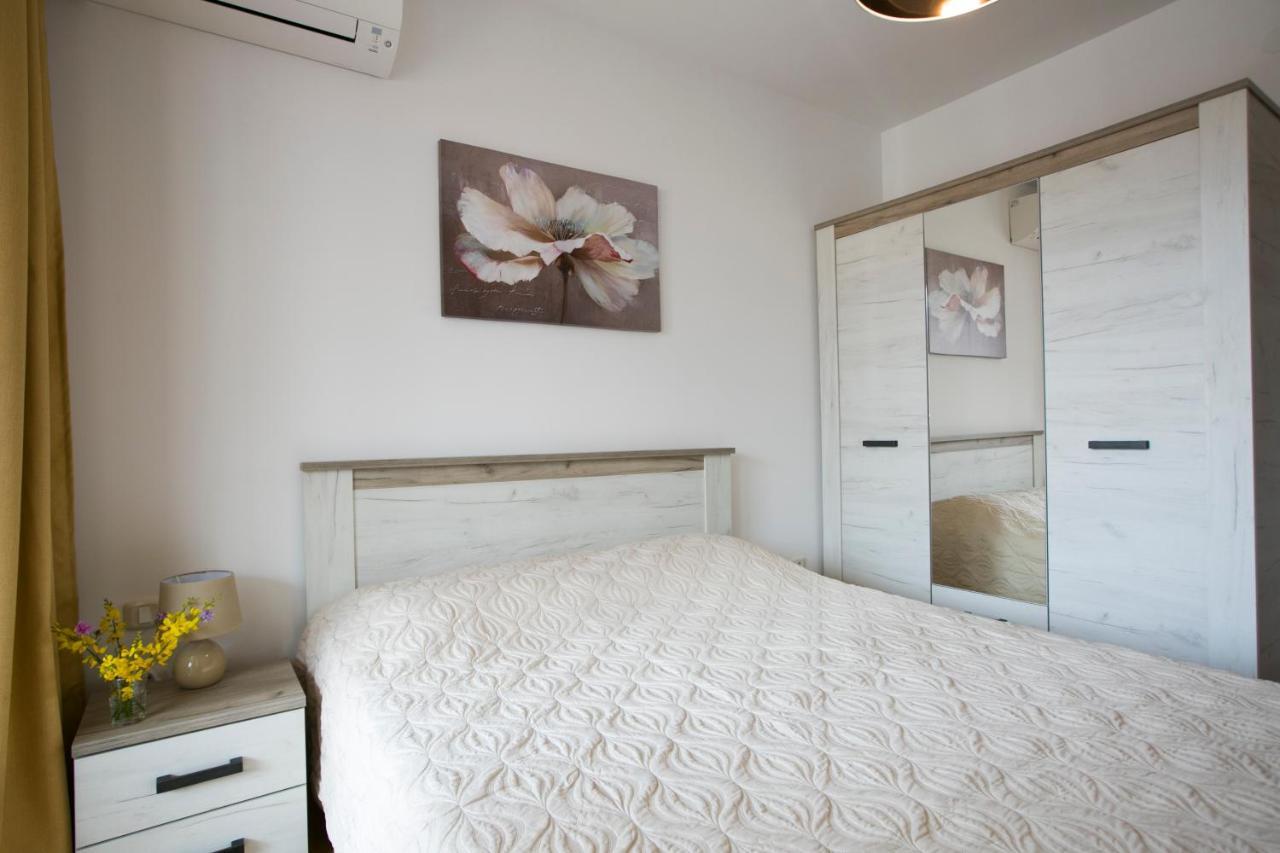 Anatolia - Family Sea View One-Bedroom Apartment Budva Exterior photo